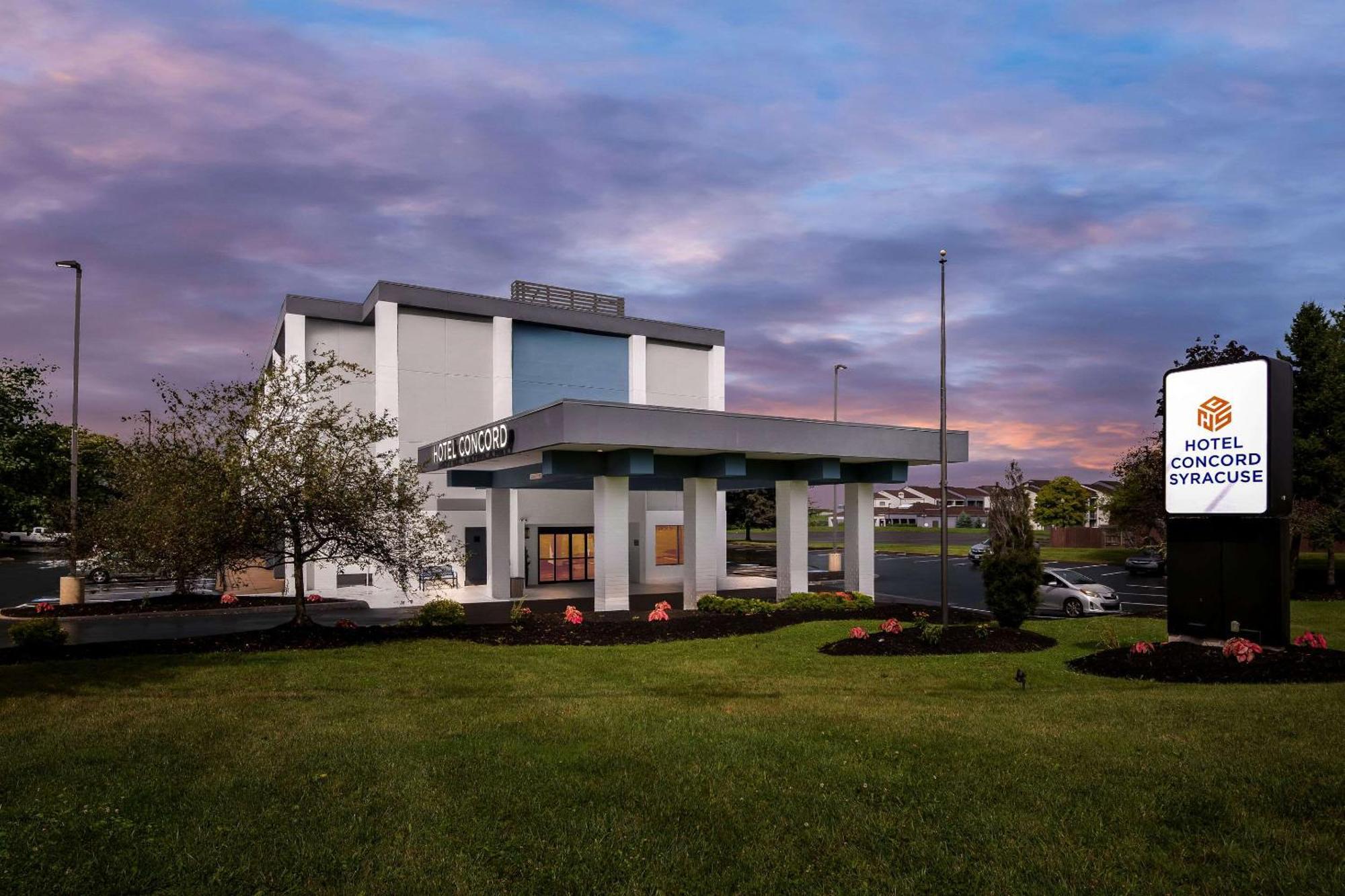 Hotel Concord Syracuse, Ascend Hotel Collection East Syracuse Dış mekan fotoğraf