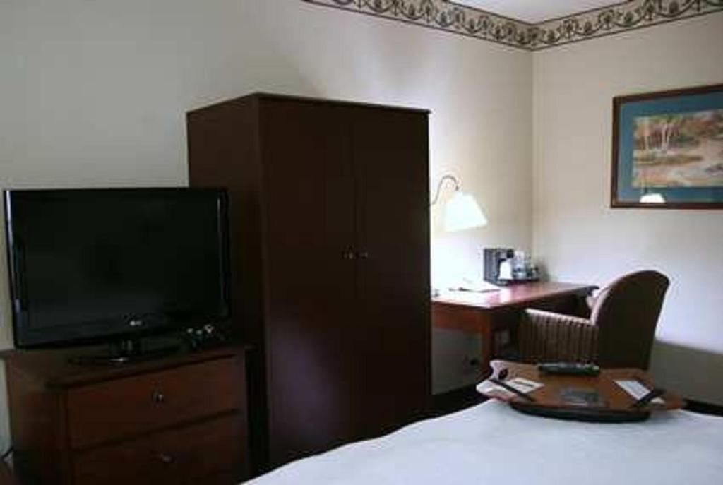Hotel Concord Syracuse, Ascend Hotel Collection East Syracuse Dış mekan fotoğraf